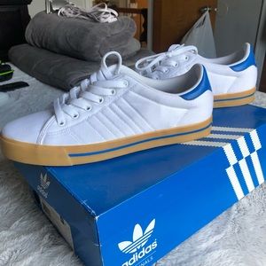 Adidas Adicourt AS